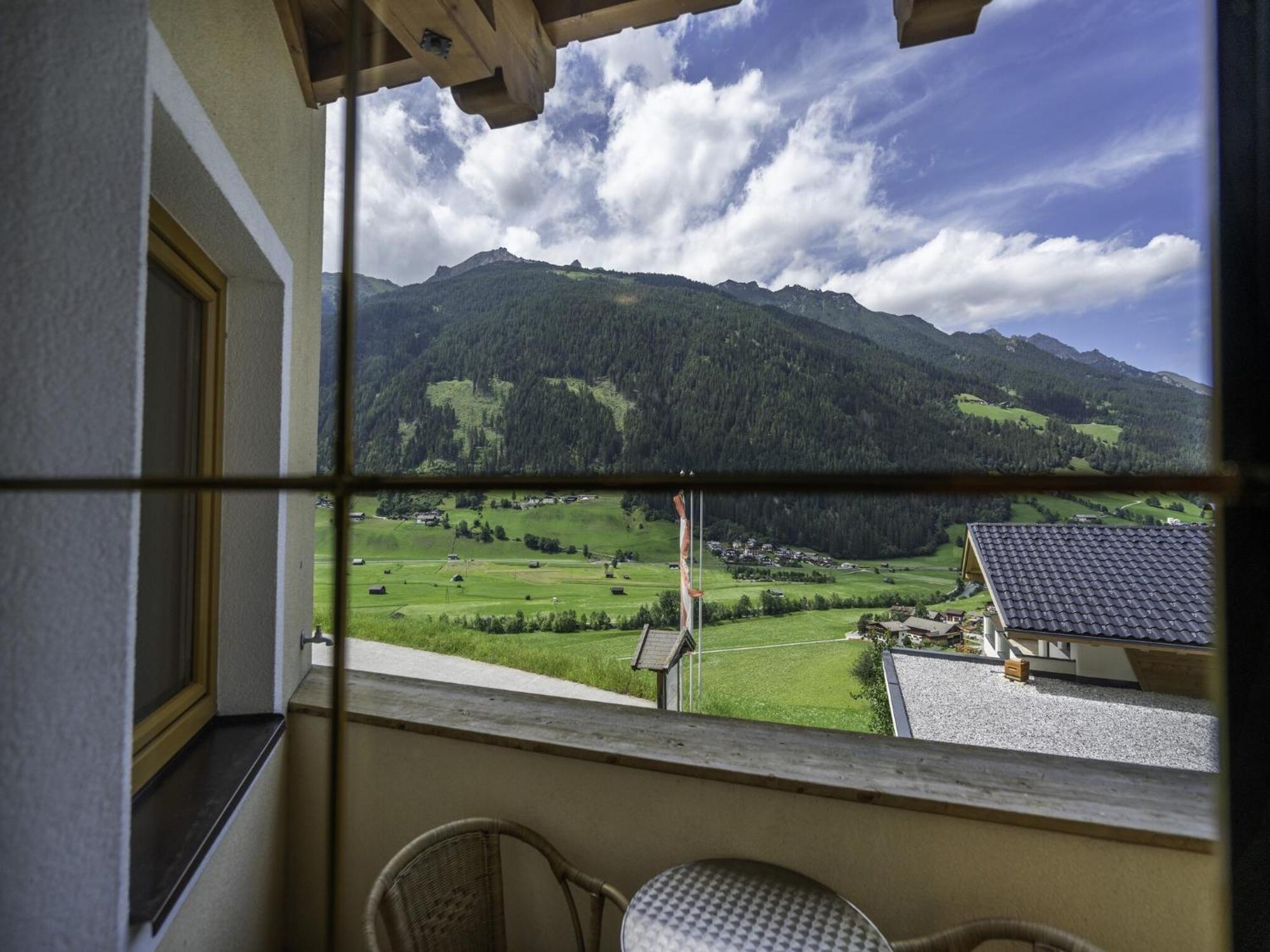 Scenic Apartment In Top Location Neustift im Stubaital Kültér fotó